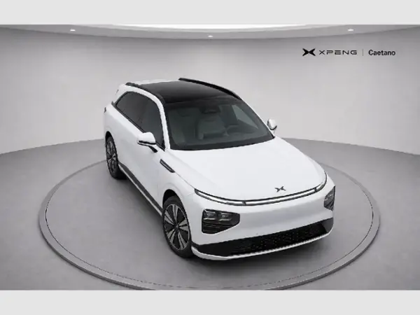 XPENG G9 Long Range RWD